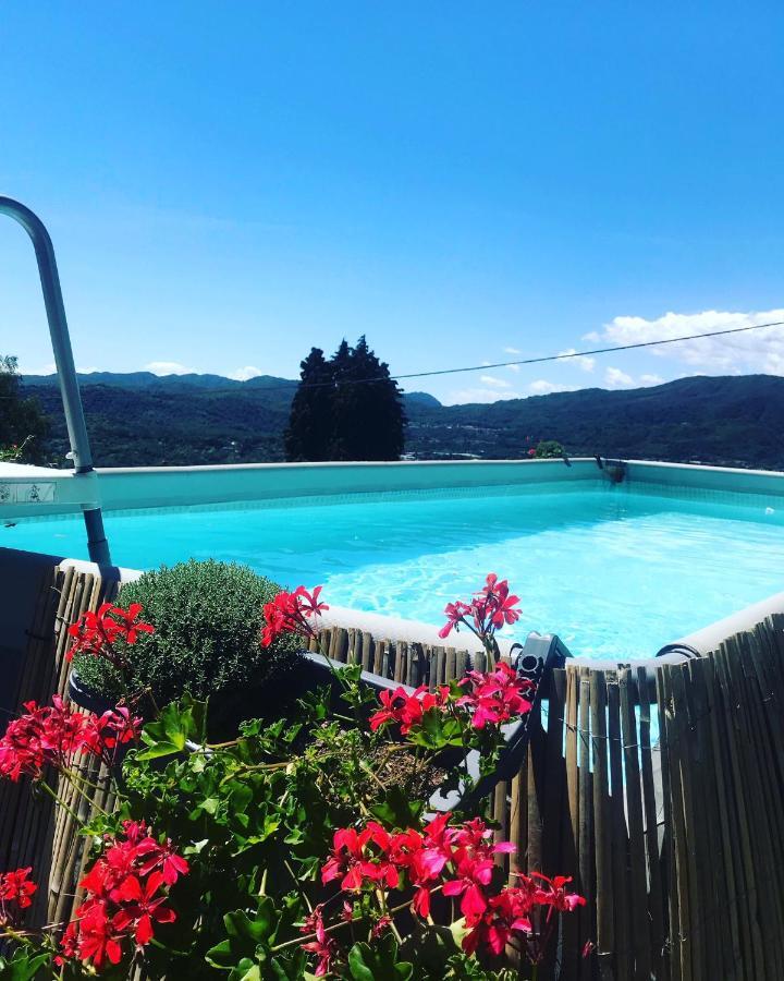 Villa Le Vignole Ameno Exteriör bild