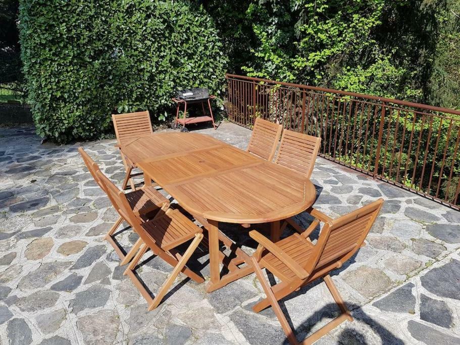 Villa Le Vignole Ameno Exteriör bild